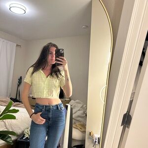 Cropped plaid top